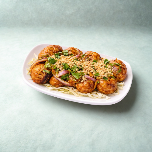 Momo Chowmein - About Page - New Images (2)